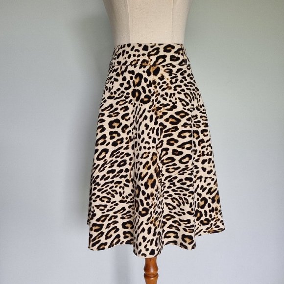 Review Feline Fine Multicolour Leopard Print A-Line Skirt Size 10 - Picture 2 of 8